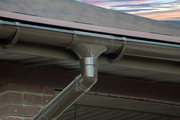 Building Gutter Installation in Bolingbrook