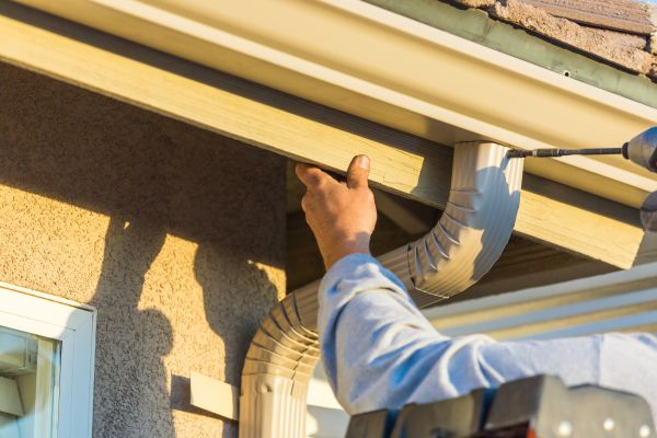 Aluminum Rain Gutter Service in Bolingbrook